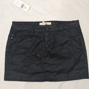 black leather mini skirt